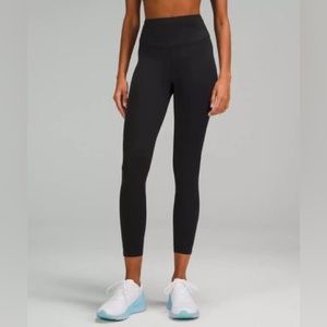 Lululemon leggings tights size 8 ‘Base Pace high rise’ 25”